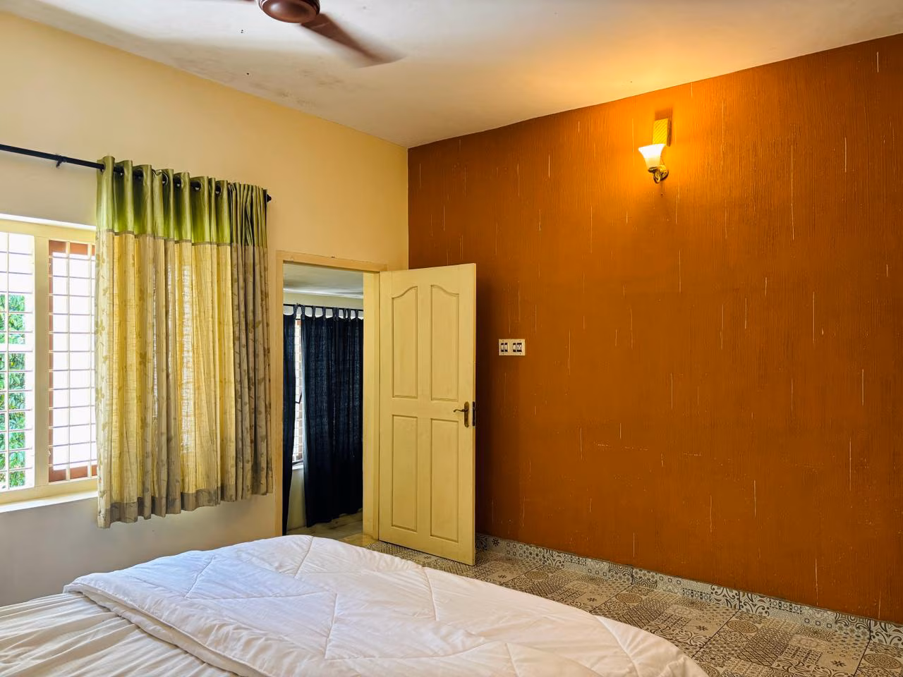 Divine Heaven Villa Homestay - Photo 9